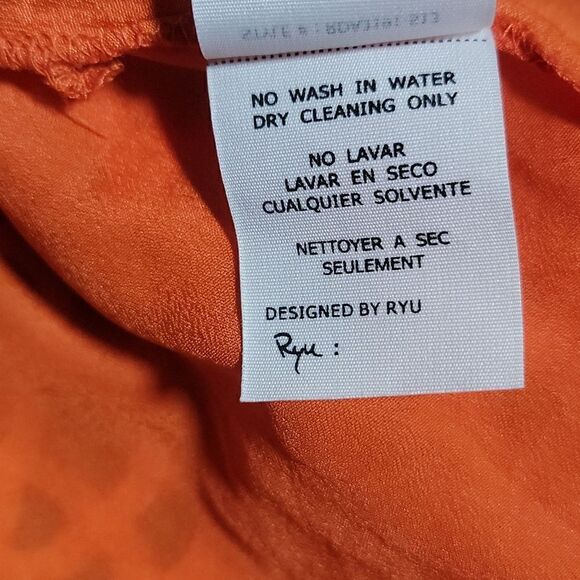 NWOT Ryu Eyelet Dress - Picture 9 of 9